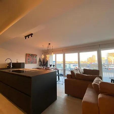 Luxe Met Zeezicht Aan De Jachthaven Апартаменты *