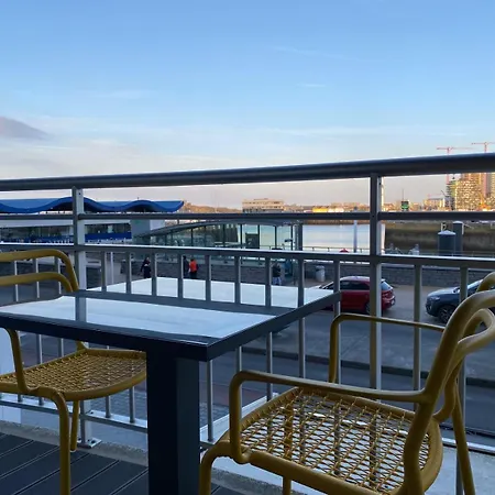 Luxe Met Zeezicht Aan De Jachthaven Appartement *