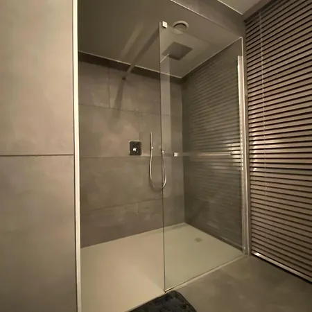 Appartement Luxe Met Zeezicht Aan De Jachthaven