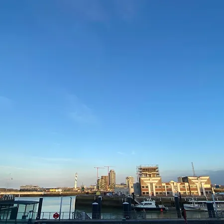 Appartement Luxe Met Zeezicht Aan De Jachthaven *